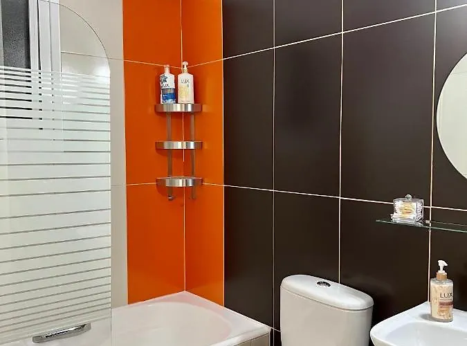 Fat Cow Apartment Larnaca