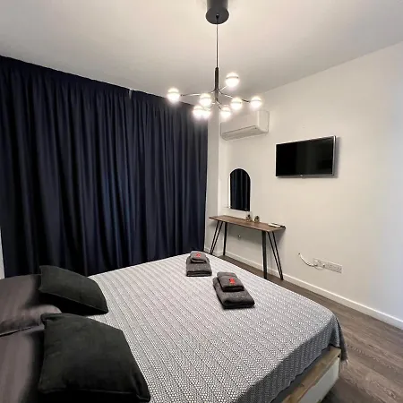 Fat Cow Apartmán Larnaca